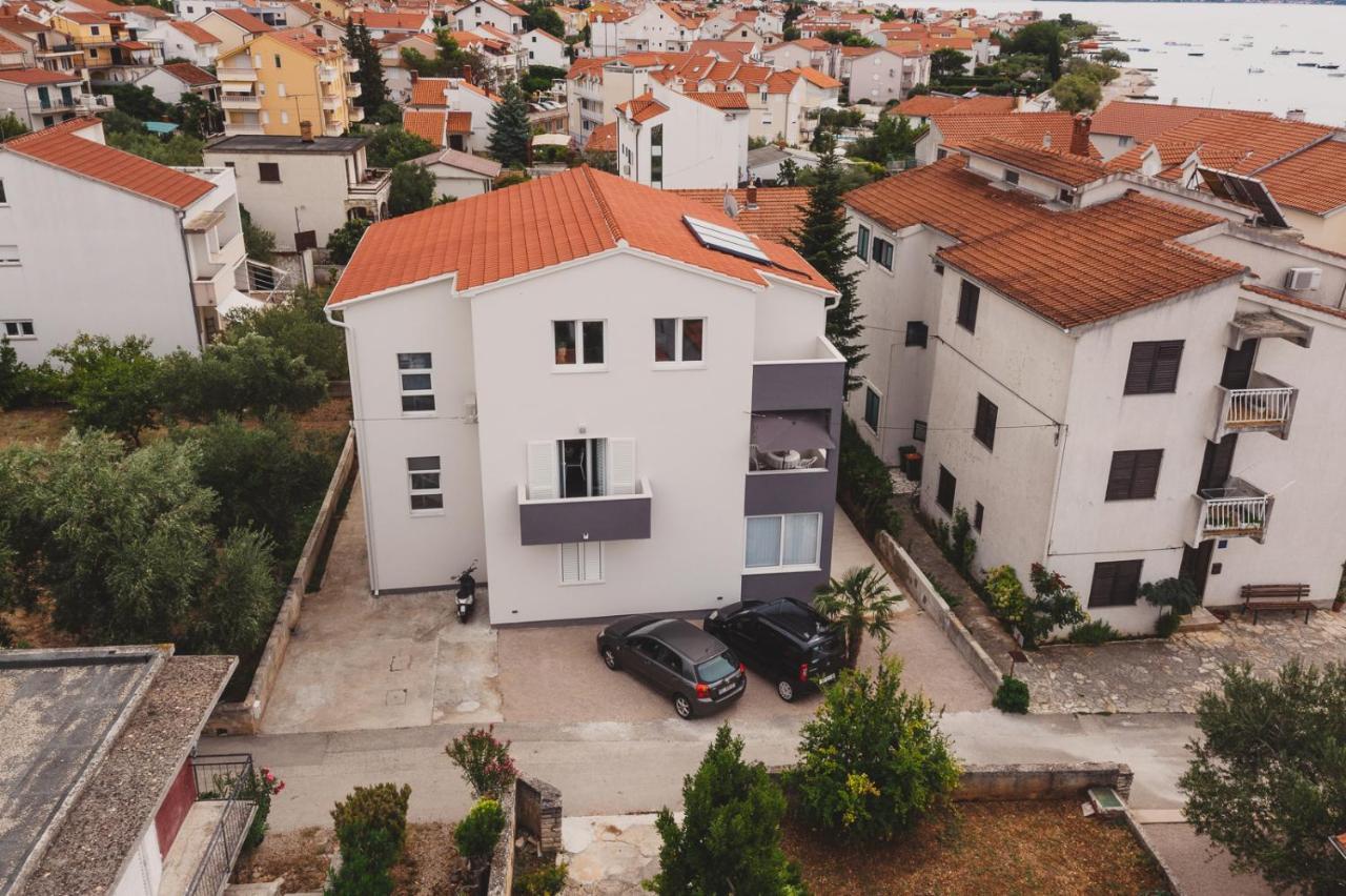 Apartmani Sanja Водице Екстериор снимка
