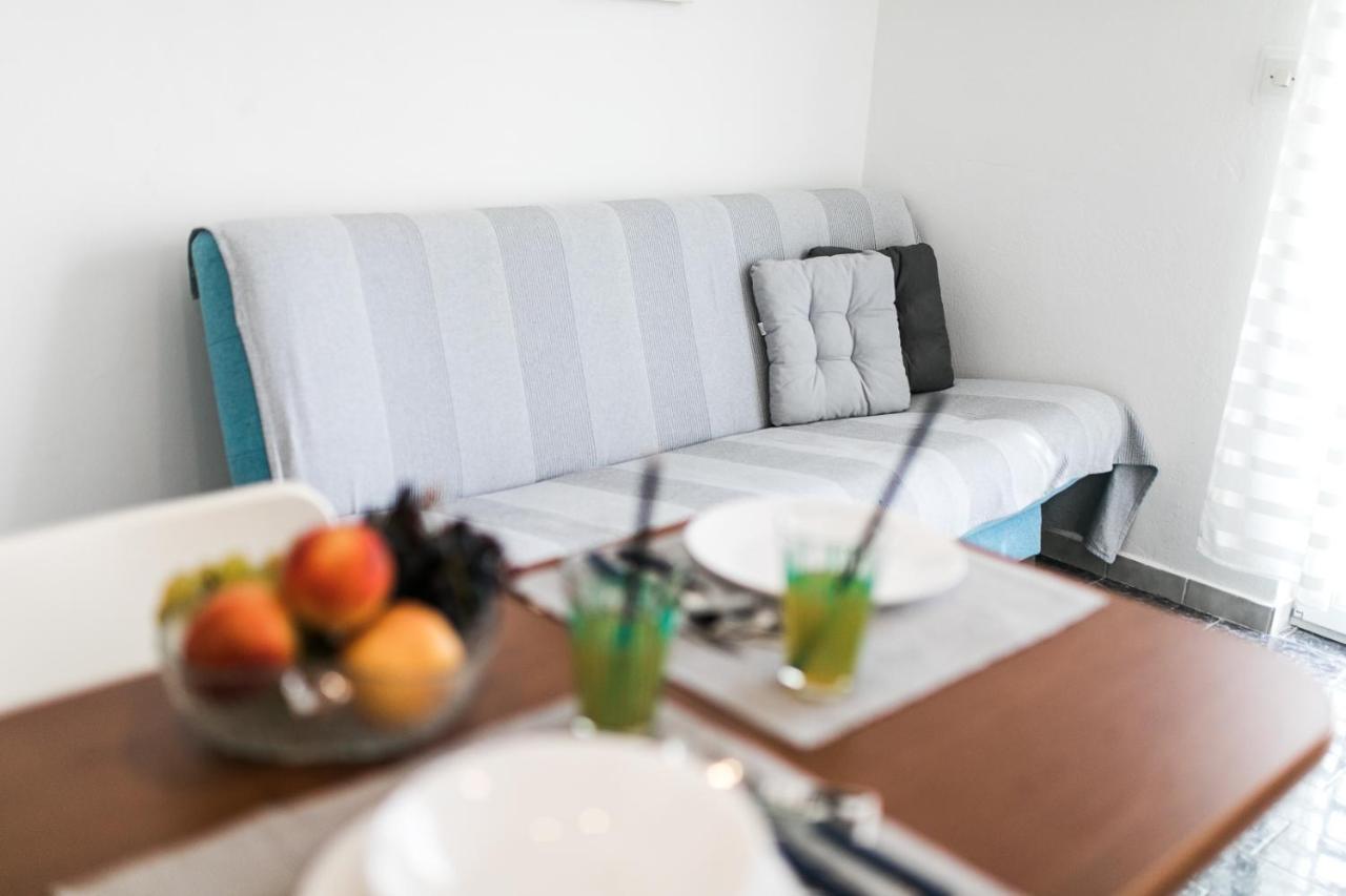 Apartmani Sanja Водице Екстериор снимка